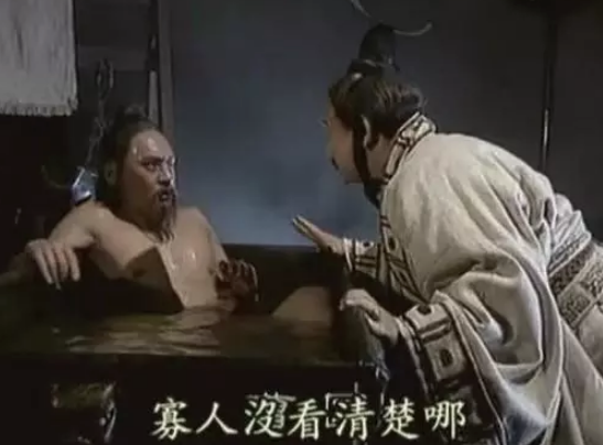 重耳流亡时，哪些国家都是怎么对待他的？