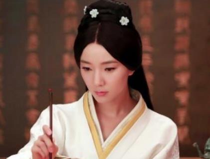 同样是废后，为什么陈皇后能保全富贵？