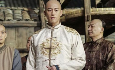 李鸿章要起用洋枪队，为什么又处处跟洋枪队队长针锋相对？