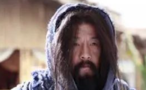 年轻时欠雍正一笔款，60多岁披甲上阵为乾隆打仗偿还掉了