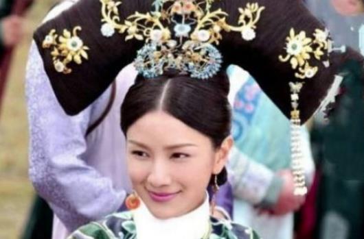 她18岁时死了女儿，最后母凭子贵成了皇贵妃