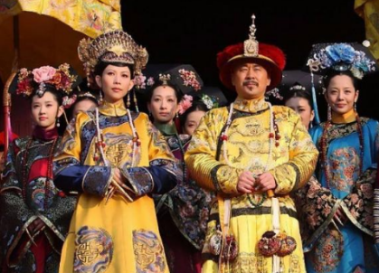 清朝皇帝等妃嫔侍寝结束后 为什么只能一个人睡觉呢