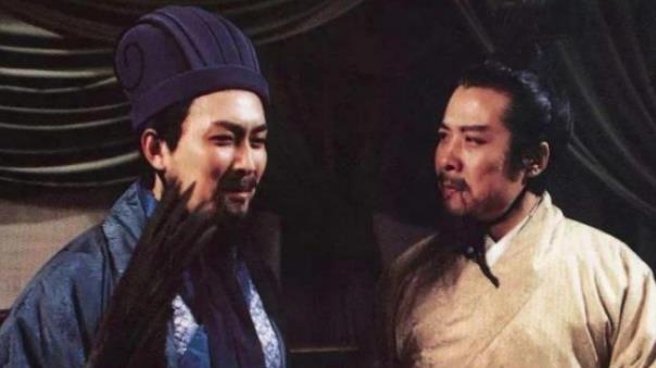 他弃蜀投魏刘备不嫌弃，他的儿子和诸葛亮之子都同时殉国