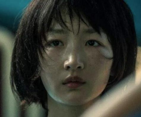 《少年的你》吴越演的什么角色？如何评价陈念的妈妈周蕾？