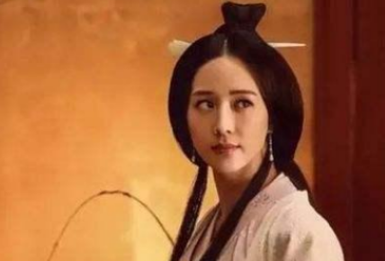 柏夫人为什么会那么受宠？她靠的是什么