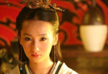 薄皇后是什么样的人？全是隐忍