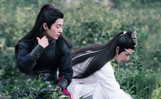 《陈情令》蓝忘机为什么喊魏无羡为魏婴？原因是什么？