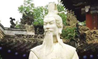 周公在周朝时什么样的存在？在周朝的巩固与发展有重要作用