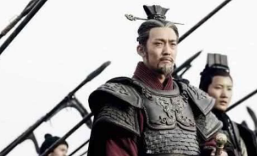 姬延作为一朝天子，为什么还有外债？