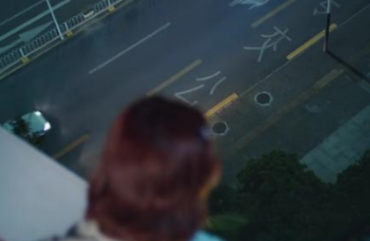 《外星女生柴小七》柴小七为什么要寻死?