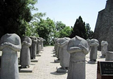 武则天墓前的&ldquo;守灵人&rdquo;为什么没有脑袋 他们的头到底去了哪里