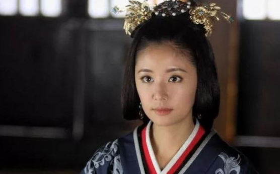 史上最幸运的宫女,因太监太疏忽,一跃成为皇后,生下了千古一帝?