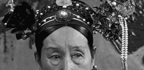 珍妃究竟有多美?竟让慈禧嫉妒她,光绪对她百般宠爱!