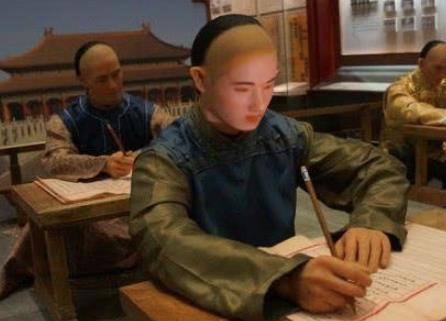 清朝唯一的四川状元，骆成骧写了八个字就成状元？