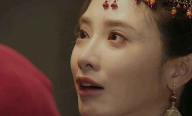 《东宫》小枫是怎么知道丹蚩被灭族？也许是赵瑟瑟骗她