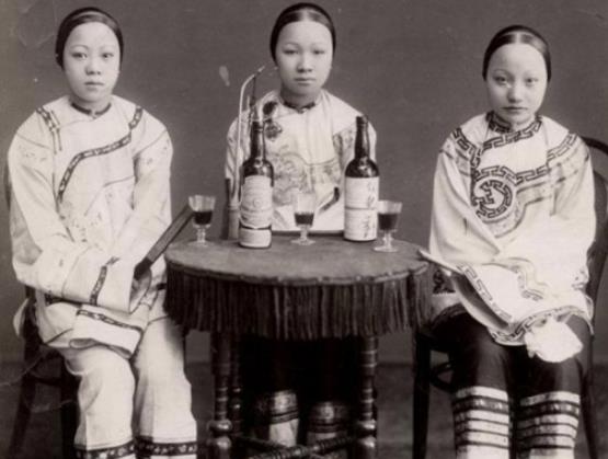 一组老照片：揭秘洋人镜头下的晚清