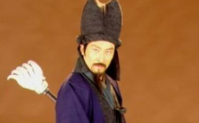 金庸武侠小说《天龙八部》中云中鹤简介