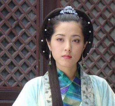 郭宁妃叫郭宁莲吗？她父亲郭山甫真的会看相？