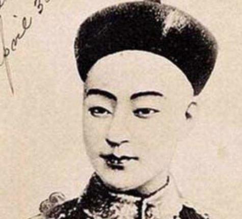 咸丰帝的顾命八大臣为何斗不过年仅26岁的慈禧？