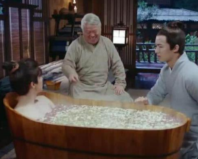 古代洗头洗澡是用淘米水 你知道在当时可是一种奢侈品吗