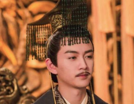 她是前朝公主，为什么杨坚没有废掉她？