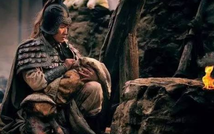 刘备摔阿斗的是出于什么目的 他的真正用意到底是什么样的