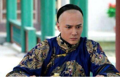 九龙夺嫡中，太子胤礽为什么会是第一个落败的？