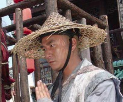 这个死囚将被处决，皇帝问他家是哪儿的后竟被赦免