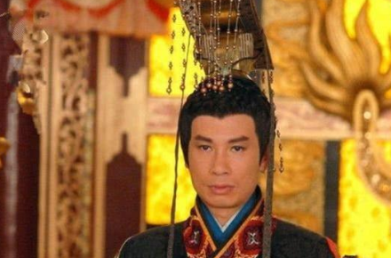 李隆基为什么在杀太平公主会一味示弱？