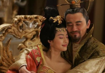 唐玄宗为什么要罢免身兼四镇的王忠嗣？他在害怕什么