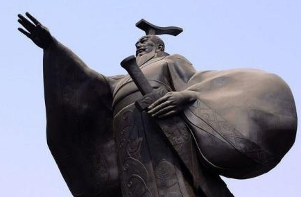 汉武帝为何要实施独尊儒术呢 主要的原因是什么