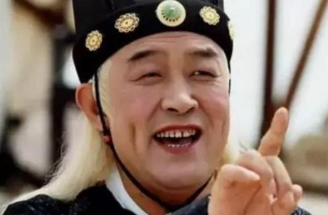 古代男性不可随意进入后宫，为什么不把太医变太监？