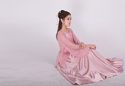 皇宫制度到底是什么样的 宫女真的可以和侍卫谈恋爱吗