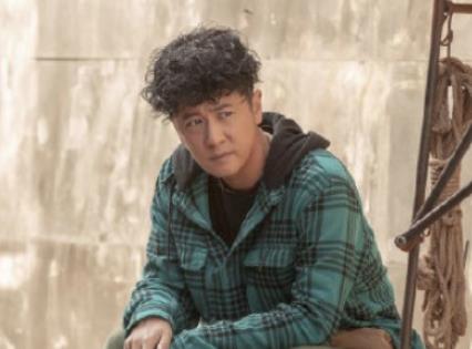 《激荡》陆江涛与陆海波是什么关系？