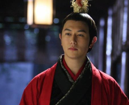 汉文帝打压周勃为什么要重用他的儿子 归根结底还是因为皇权