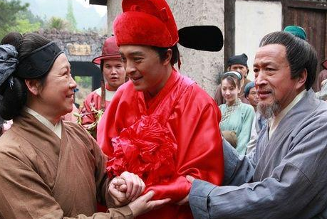 这个驸马是由朱元璋千挑万选又深得他心 为什么最后却被他亲自处死了呢