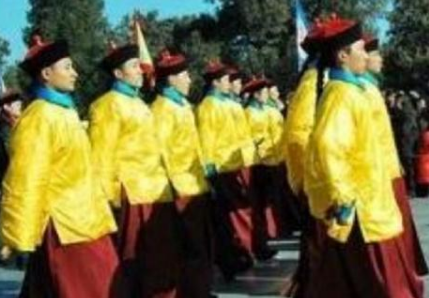 古代侍卫可以出入皇宫为什么不用净身呢 其实原因很简单