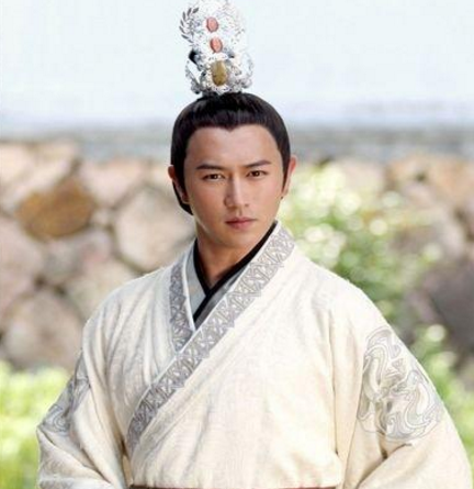 为什么汉文帝身为傀儡能夺回政权 而汉献帝却不能呢