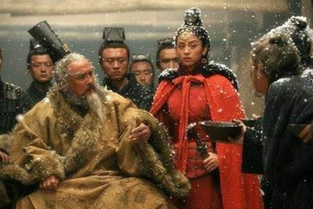 秦国是如何变强大的？商鞅变法只是将此人的政策加强了！