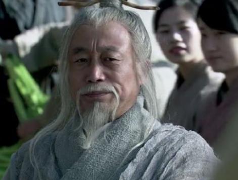 范增为什么要在鸿门宴杀刘邦？原因是什么？