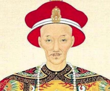 皇帝节俭到穿补丁的衣服，却耗巨资修皇陵