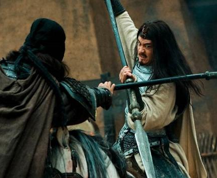 刘备为什么只让张飞出战马超 而不是让赵云出马呢