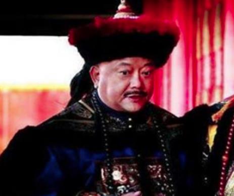 和珅虽然很贪财，但是有一种钱他坚决不贪