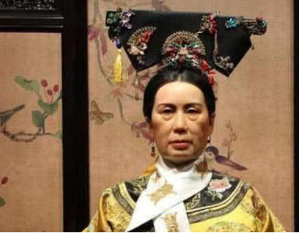 慈禧逃跑时曾经向乔家借钱 为什么他们只要四个字呢