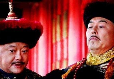 俗话说和珅跌倒，嘉庆吃饱 为什么和珅的钱会在一年被花光呢