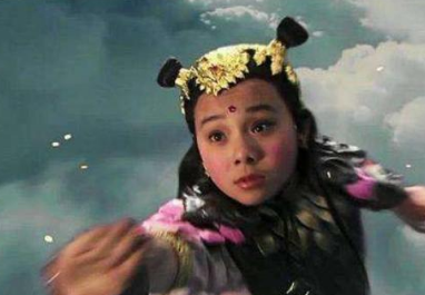 大闹天宫哪吒为什么要假装打不过孙悟空？其中有什么秘密？