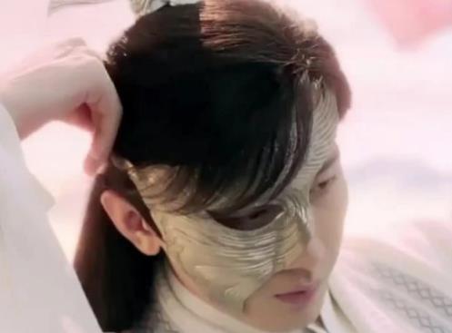 《琉璃美人煞》煞禹司凤为什么要戴面具？