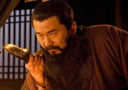 面对刘备和曹丕的称帝 孙权为什么苦苦等了七年之久