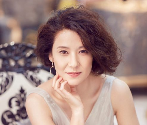 《西京故事》男女主角分别是谁？是讲的改革开放的故事吗