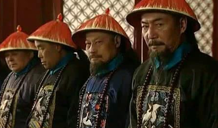 年羹尧握重兵为什么会不敢造反？还甘心被杀